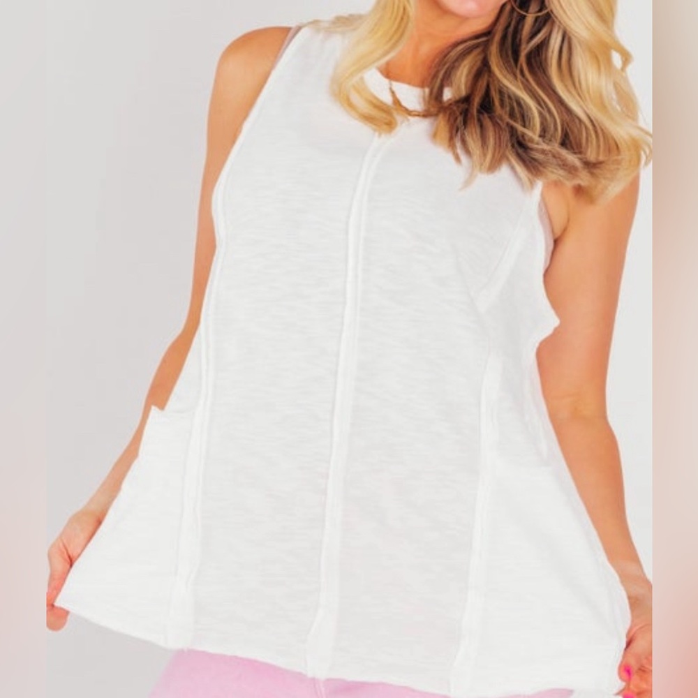 Very J White Sleeveless Top